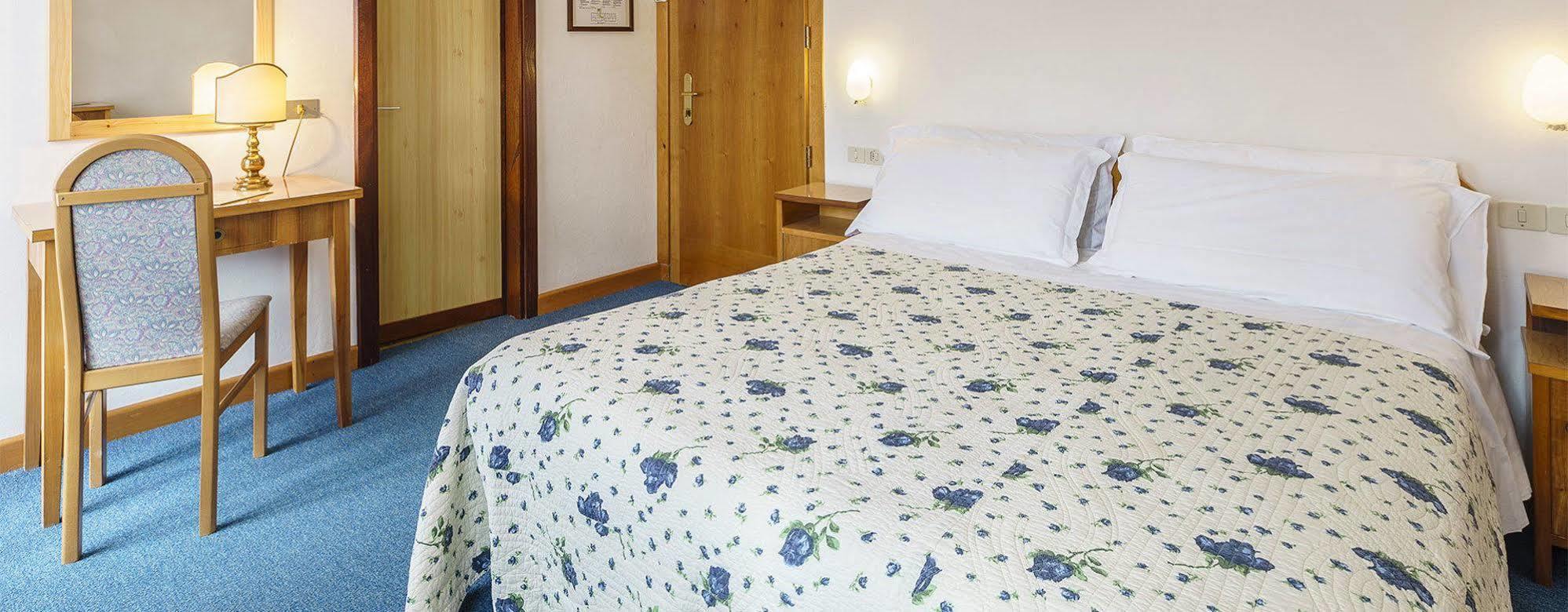 Hotel Roma Сан-Віто-ді-Кадоре Екстер'єр фото