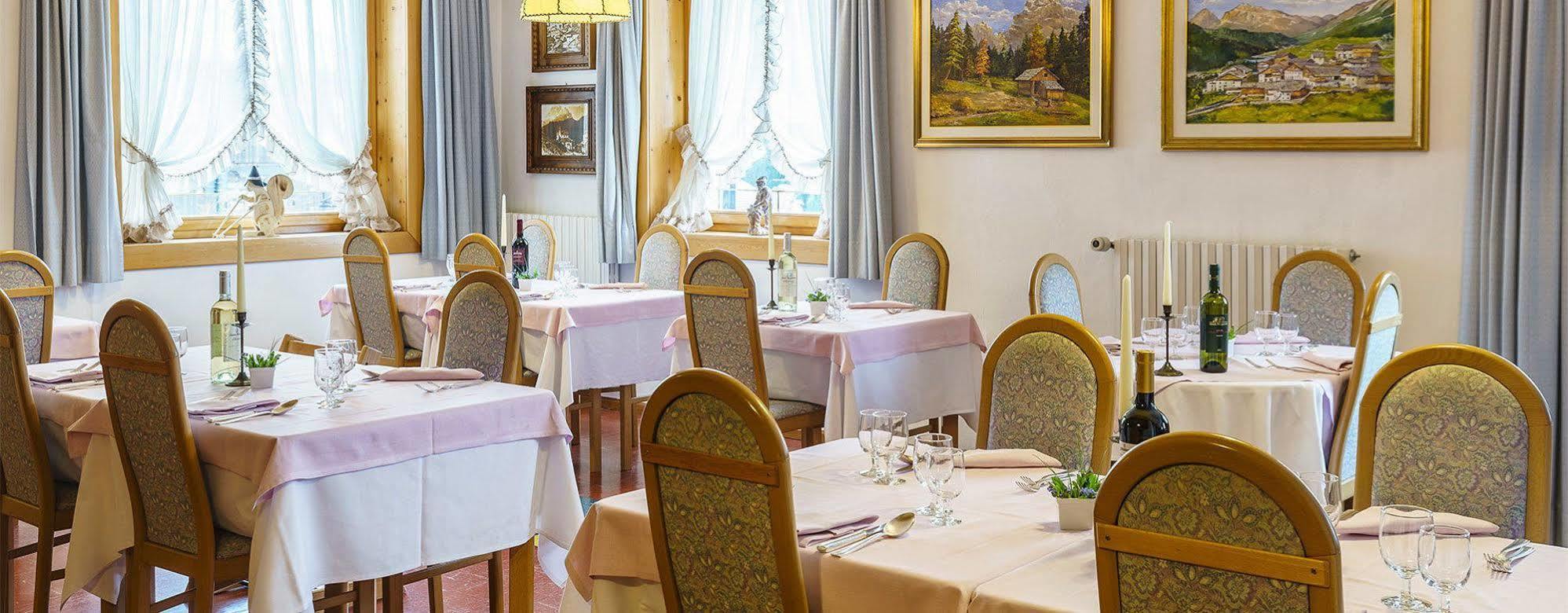 Hotel Roma Сан-Віто-ді-Кадоре Екстер'єр фото